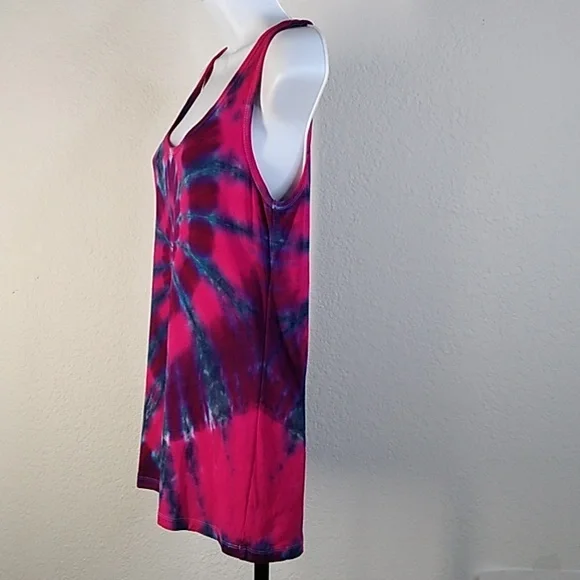 NEW St JOHN'S BAY TIE DYE W/T SHIRT LARGE - Picture 4 of 8